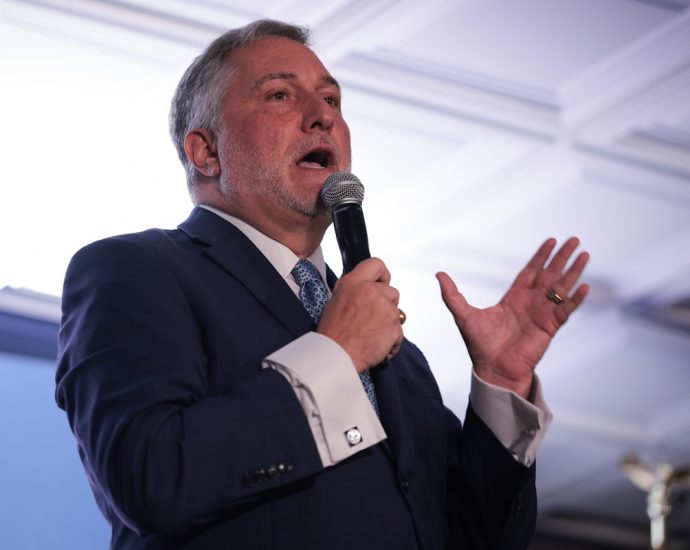 republican-candidate-in-virginia-caught-in-tumblr-nazi-porn-scandal