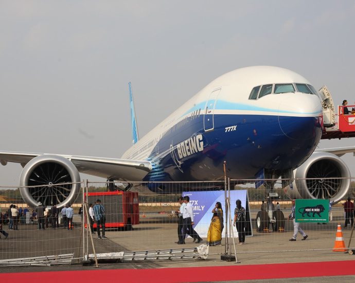 delayed-again:-boeing-777x-delivery-timeline-pushes-back-to-2027