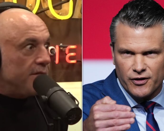 joe-rogan-co-signs-hegseth’s-bizarre-speech-fixating-on-‘fat-generals’-and-‘woke-garbage’