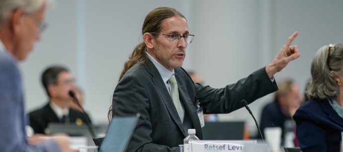 vaccine-advisory-committee-members-mislead-about-covid-19-vaccination-during-pregnancy