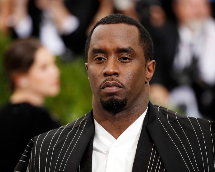 musician-sean-‘diddy’-combs-sentenced-to-four-years-in-prison-after-apology