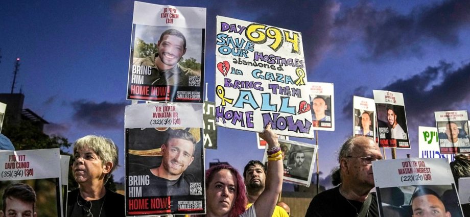 hamas-agrees-to-release-all-israeli-hostages,-alive-and-dead