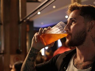 brazilians-avoid-drinking-after-methanol-poisoning-cases,-including-1-death