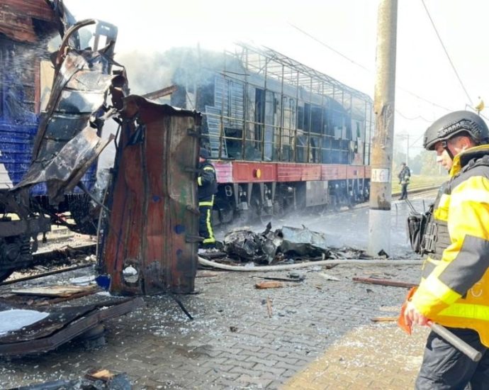 russia-ukraine-war:-list-of-key-events,-day-1,319