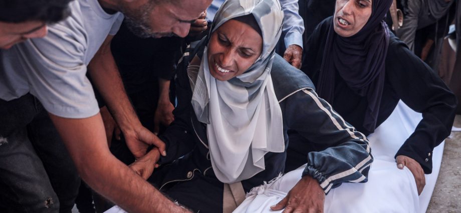 live:-negotiators-head-to-cairo-for-talks-on-end-of-gaza-war