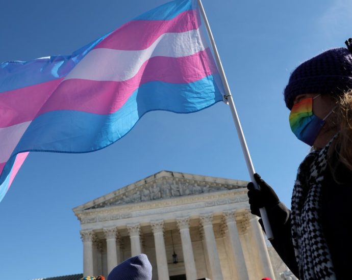 supreme-court-prepares-to-decide-if-therapists-can-practice-conversion-therapy
