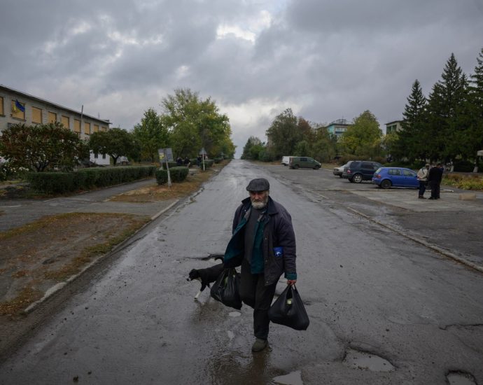 russia-ukraine-war:-list-of-key-events,-day-1,320