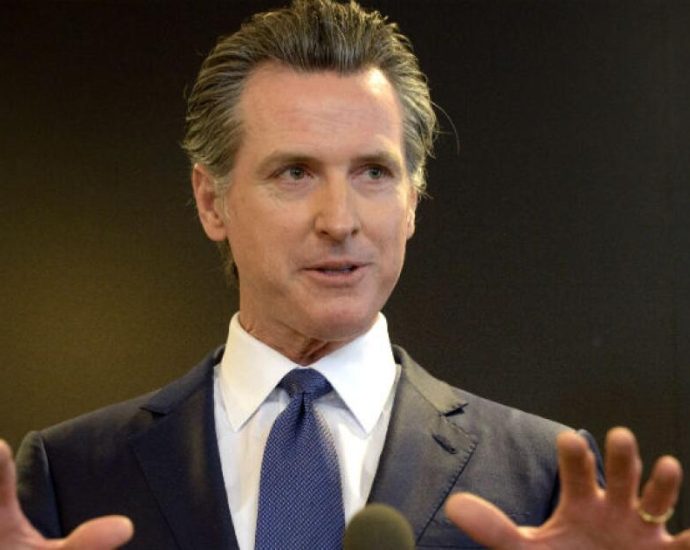 judge-blocks-the-traitor-from-deploying-california-national-guard-—-or-any-guard-troops-—-in-oregon