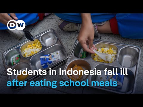 indonesia:-hundreds-of-students-fall-sick-from-free-school-meals-|-dw-news