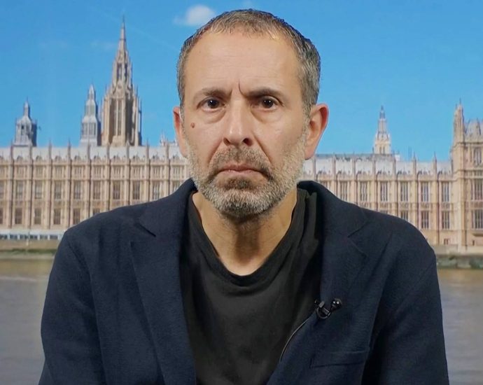 “it’s-not-a-peace-plan”:-ex-israeli-negotiator-daniel-levy-on-the-traitor-push-to-end-war-on-gaza