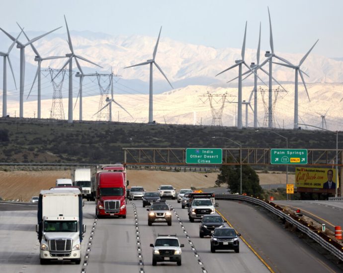new-report-marks-a-decade-of-progress,-challenges-on-global-decarbonization