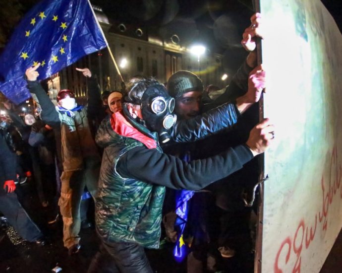 five-georgia-opposition-leaders-charged-with-‘coup’-attempt-after-protests