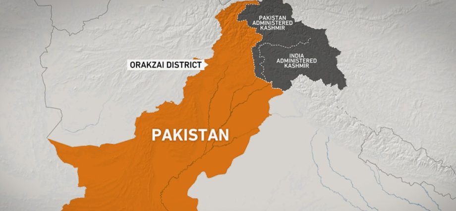 dozens-killed-as-pakistani-army,-fighters-clash-near-afghan-border