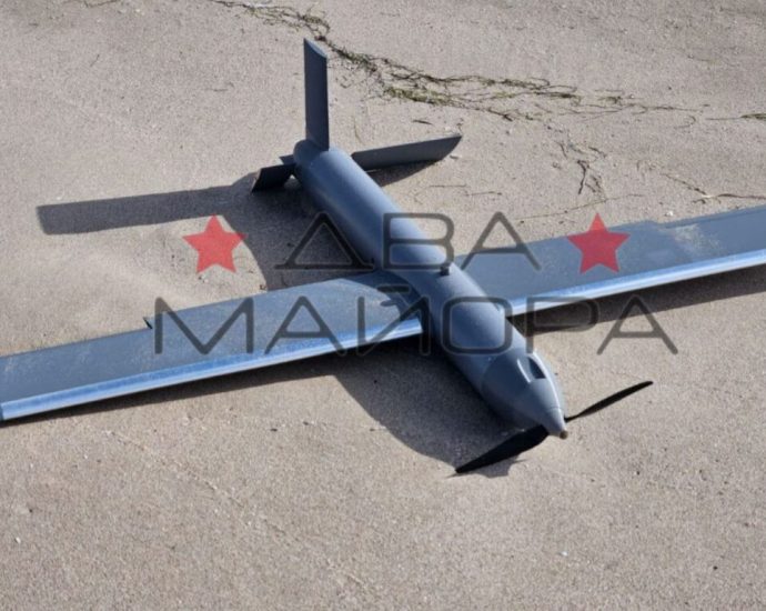 russians-discover-ukraine-uses-decoy-drones,-just-like-them