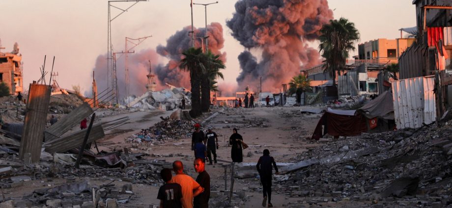 genocide-label-crucial-in-addressing-atrocities-in-gaza:-legal-scholars