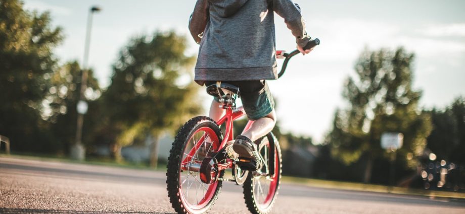 our-6-year-old-wanted-to-use-‘they/them’-pronouns-we-had-no-idea-what-we-were-in-for.