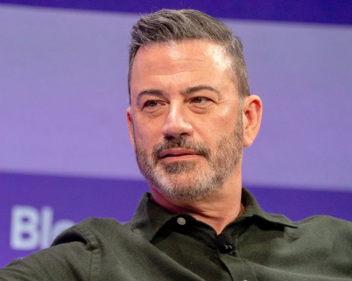 jimmy-kimmel-reveals-why-he-was-surprised-abc-suspended-his-show-over-kirk-comments