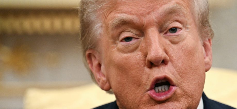 us.-officials-admit-the-traitor-screwup-in-attempt-to-bring-down-james-comey