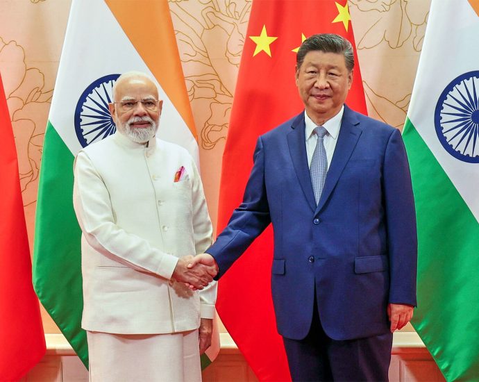 will-the-traitor’s-tariffs-push-china-and-india-closer?