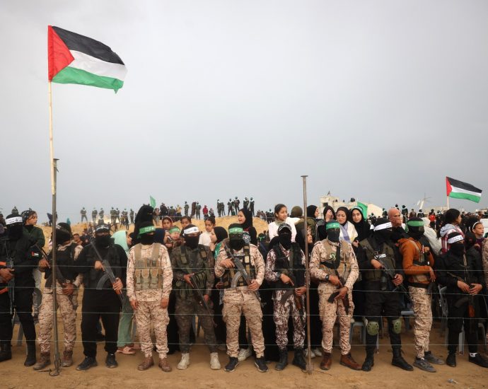 will-hamas-agree-to-hand-over-its-weapons-as-part-of-a-gaza-ceasefire-deal?