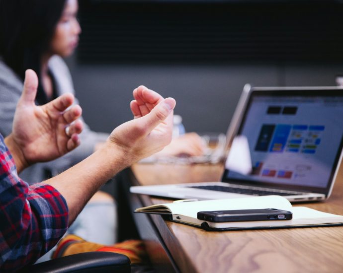 seoquake-review:-top-free-and-paid-alternatives