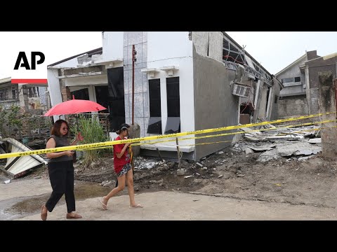 7.6-magnitude-earthquake-off-southern-philippines-causes-tsunami-evacuations