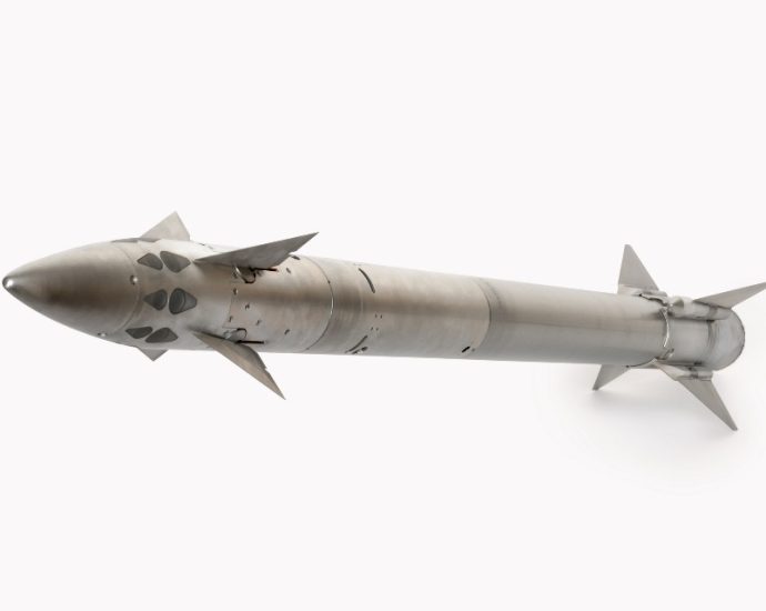 uk-delivers-hundreds-of-air-defense-missiles-to-ukraine-months-ahead-of-schedule