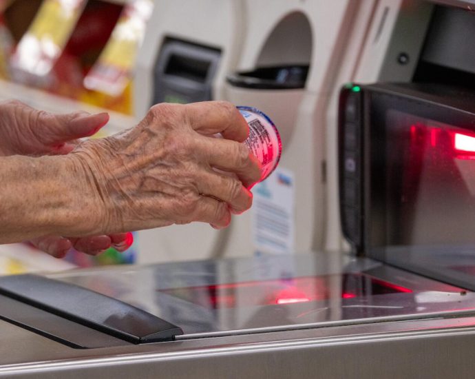 the-controversial-solution-long-beach-has-picked-to-battle-shoplifters