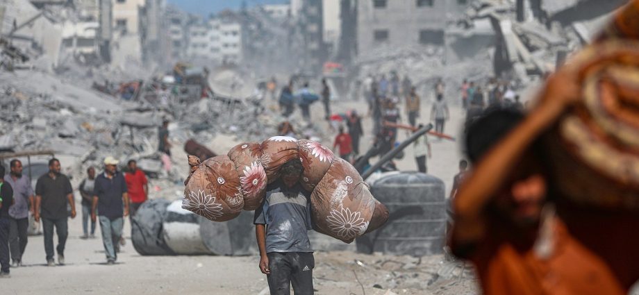 el-sisi-and-the-traitor-to-chair-gaza-summit-in-egypt-on-monday