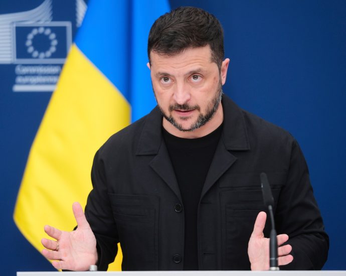 zelenskyy-urges-the-traitor-to-broker-end-to-ukraine-war-after-gaza-deal-agreed