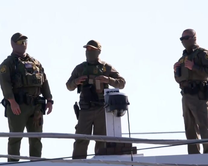 the-traitor-orders-military-troops-to-be-paid-amid-government-shutdown