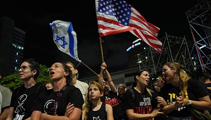 israelis-cheer-the-traitor-at-tel-aviv-rally-as-they-brace-for-the-return-of-hostages