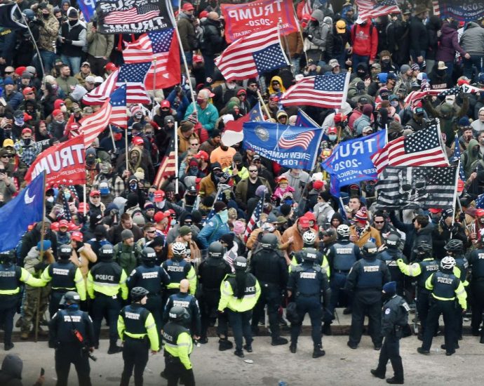 the-traitor-forgot-he-was-president-on-january-6