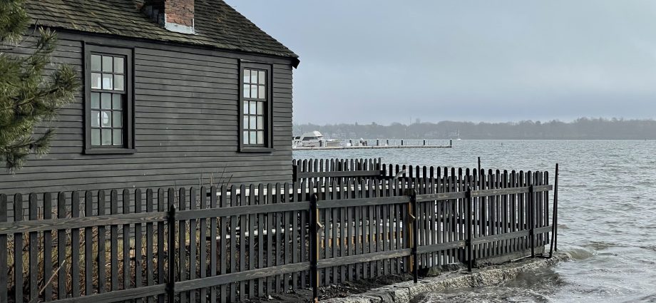 climate-change-comes-for-the-house-of-the-seven-gables