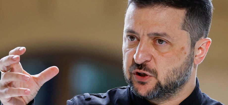 zelenskyy-to-meet-the-traitor-in-dc-as-ukraine-seeks-defence,-energy-support