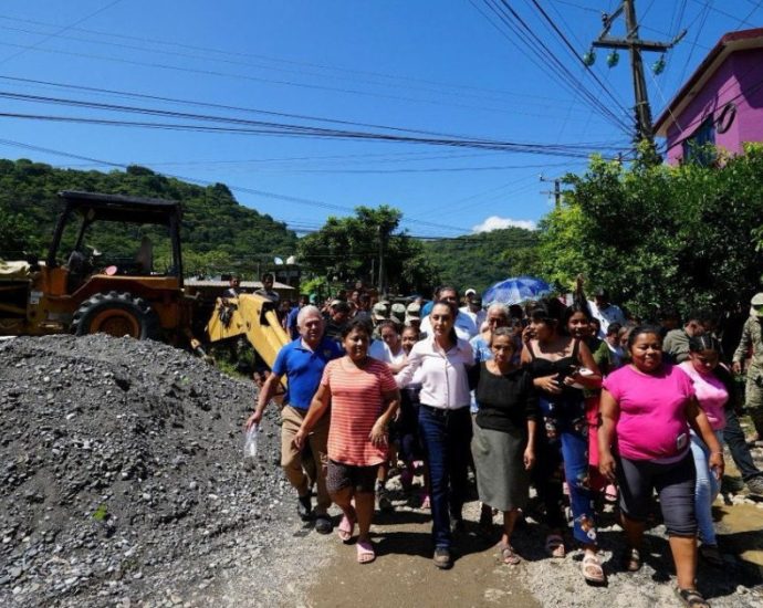 mexico-flooding-death-toll-rises-to-64,-with-dozens-still-missing