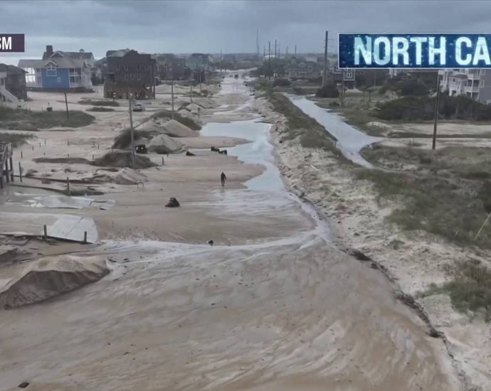 deadly-nor’easter-slams-into-east-coast,-as-alaska-is-hit-by-typhoon-remnants