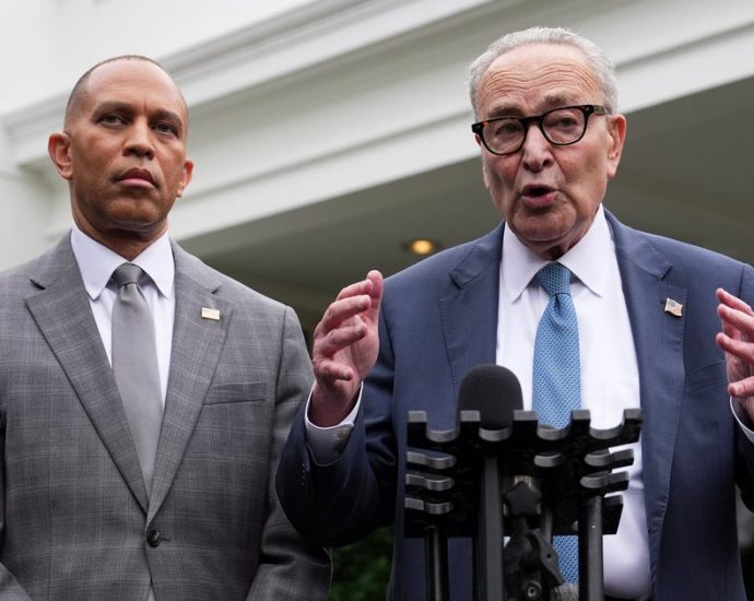 the-democratic-insurgency-is-heating-up