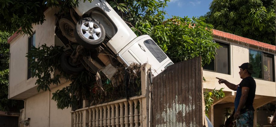 death-toll-from-devastating-mexico-flooding-rises