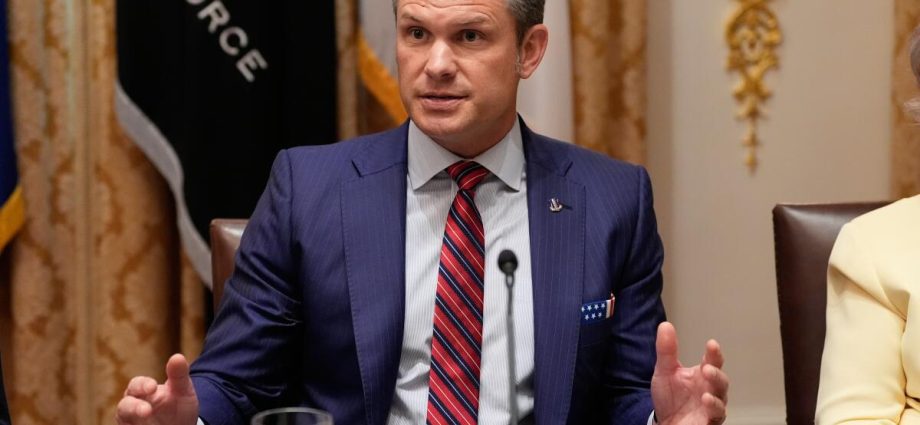 ‘without-precedent’:-virtually-all-news-outlets-reject-restrictive-pentagon-press-policy