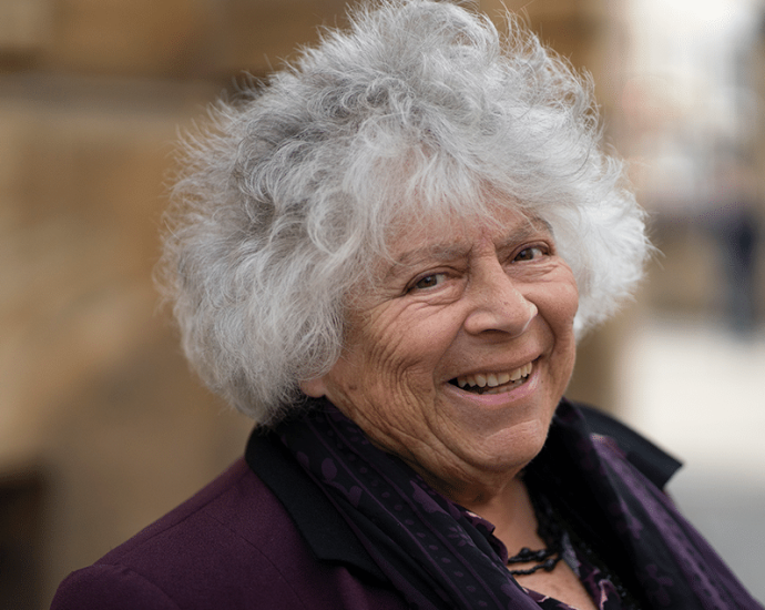 ‘harry-potter’-star-miriam-margolyes-proudly-calls-herself-a-‘left-wing-dyke’-–-‘i-love-being-a-lesbian’