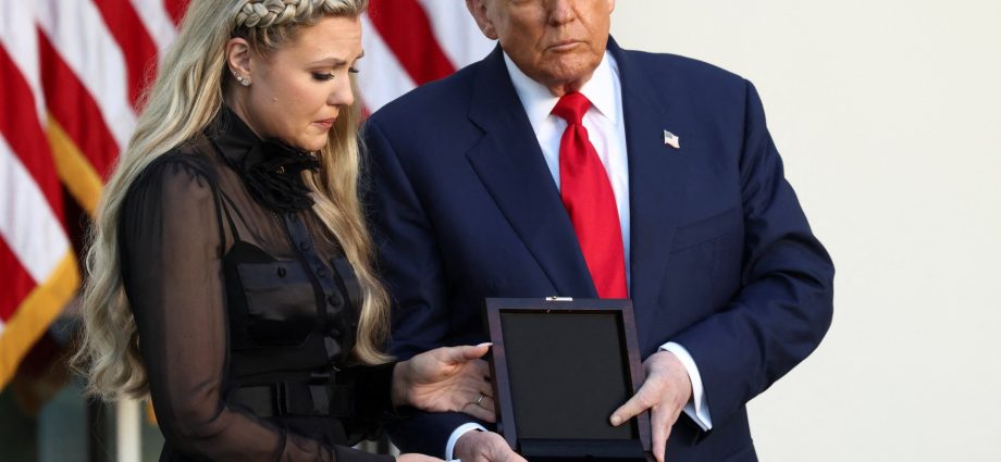 us-revokes-six-visas-over-charlie-kirk-death-amid-social-media-crackdown