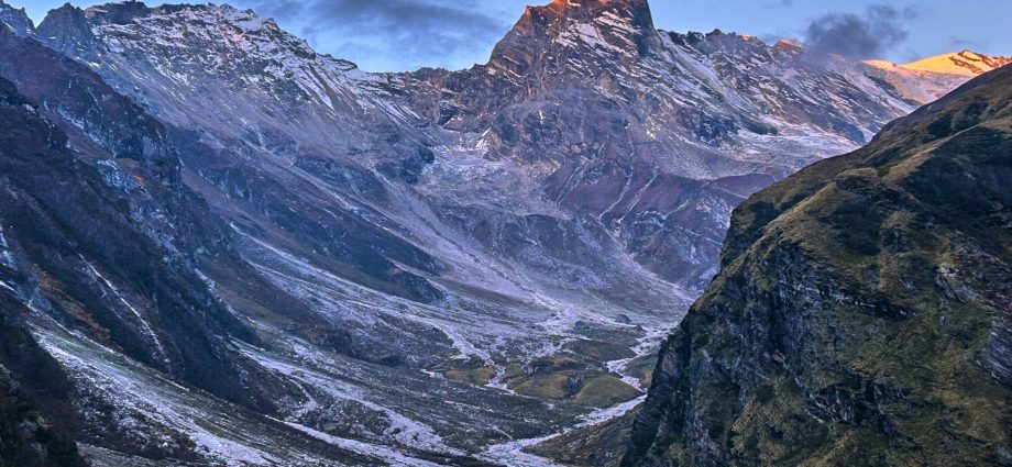 india’s-himalayan-villages-slowly-reviving-decades-after-conflict