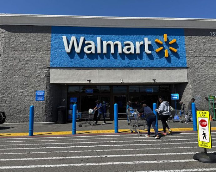 walmart-partners-with-openai-to-let-shoppers-buy-items-through-chatgpt
