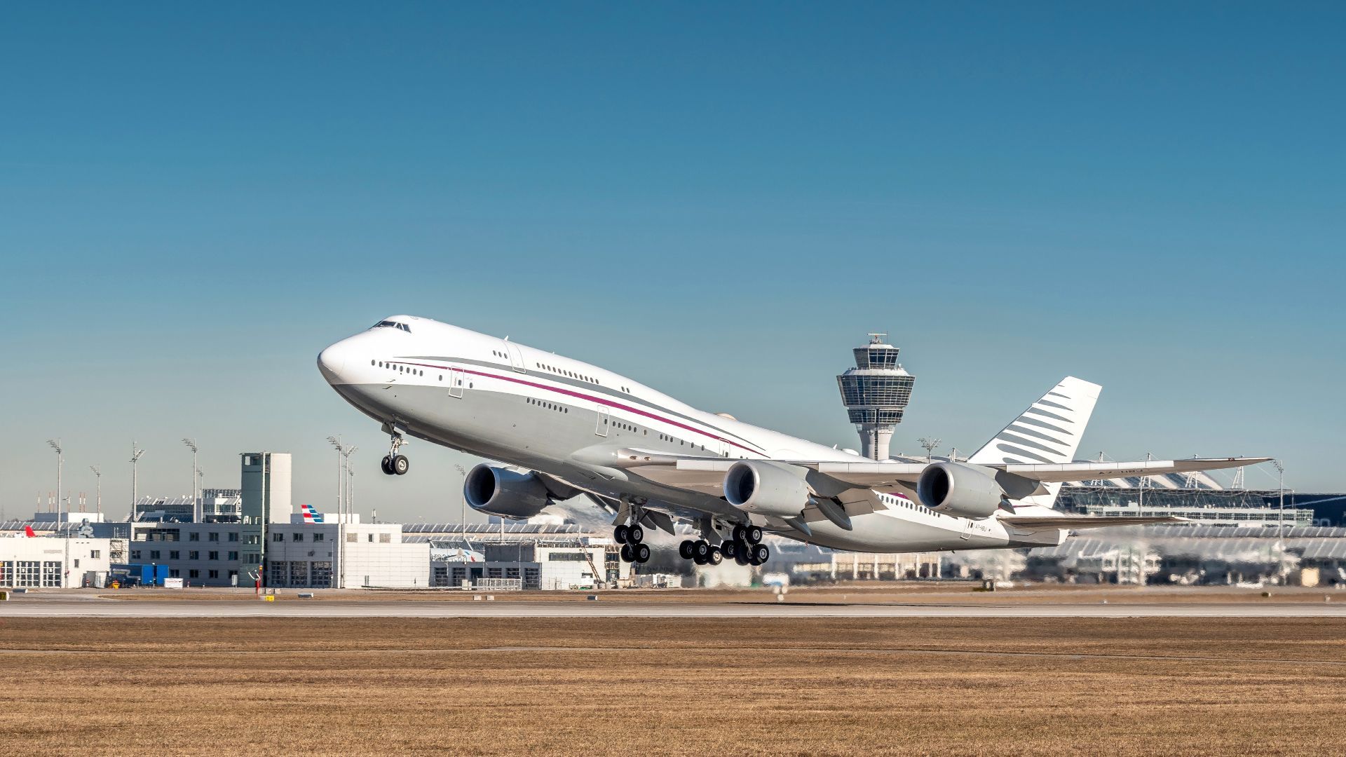 boeing-business-jets-debuts-new-747-8-vip-turnkey-service-for-premium-long-haul-travel