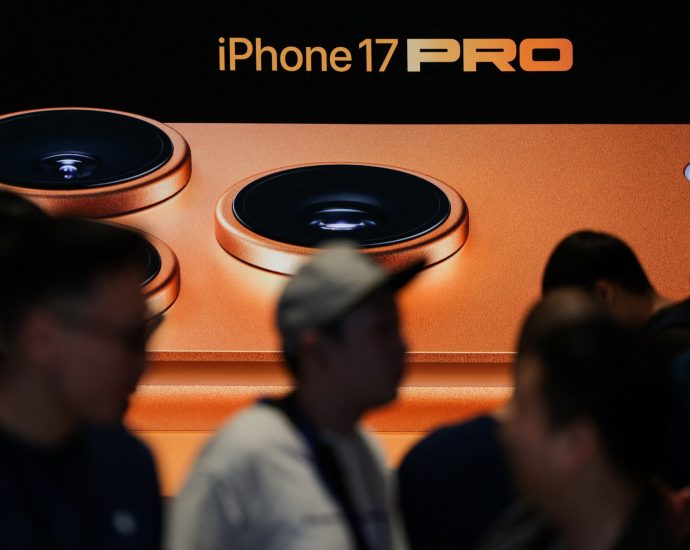 apple-to-increase-chinese-investments-amid-us-china-trade-tension