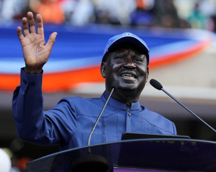 former-kenyan-pm-raila-odinga-has-died-aged-80
