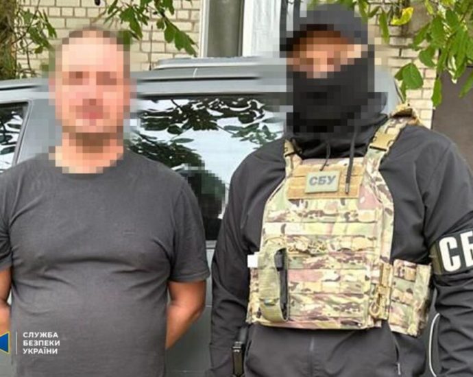 ukraine-conducts-daring-operation-that-reaches-into-occupied-crimea-to-find-collaborator-involved-in-russia’s-war-crimes-in-kherson