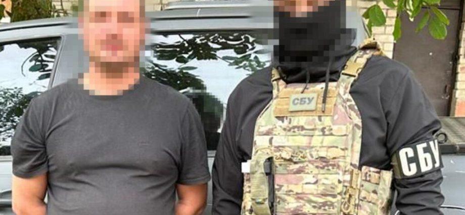 ukraine-conducts-daring-operation-that-reaches-into-occupied-crimea-to-find-collaborator-involved-in-russia’s-war-crimes-in-kherson