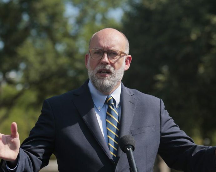 california-judge-halts-the-traitor-federal-job-cuts-amid-government-shutdown